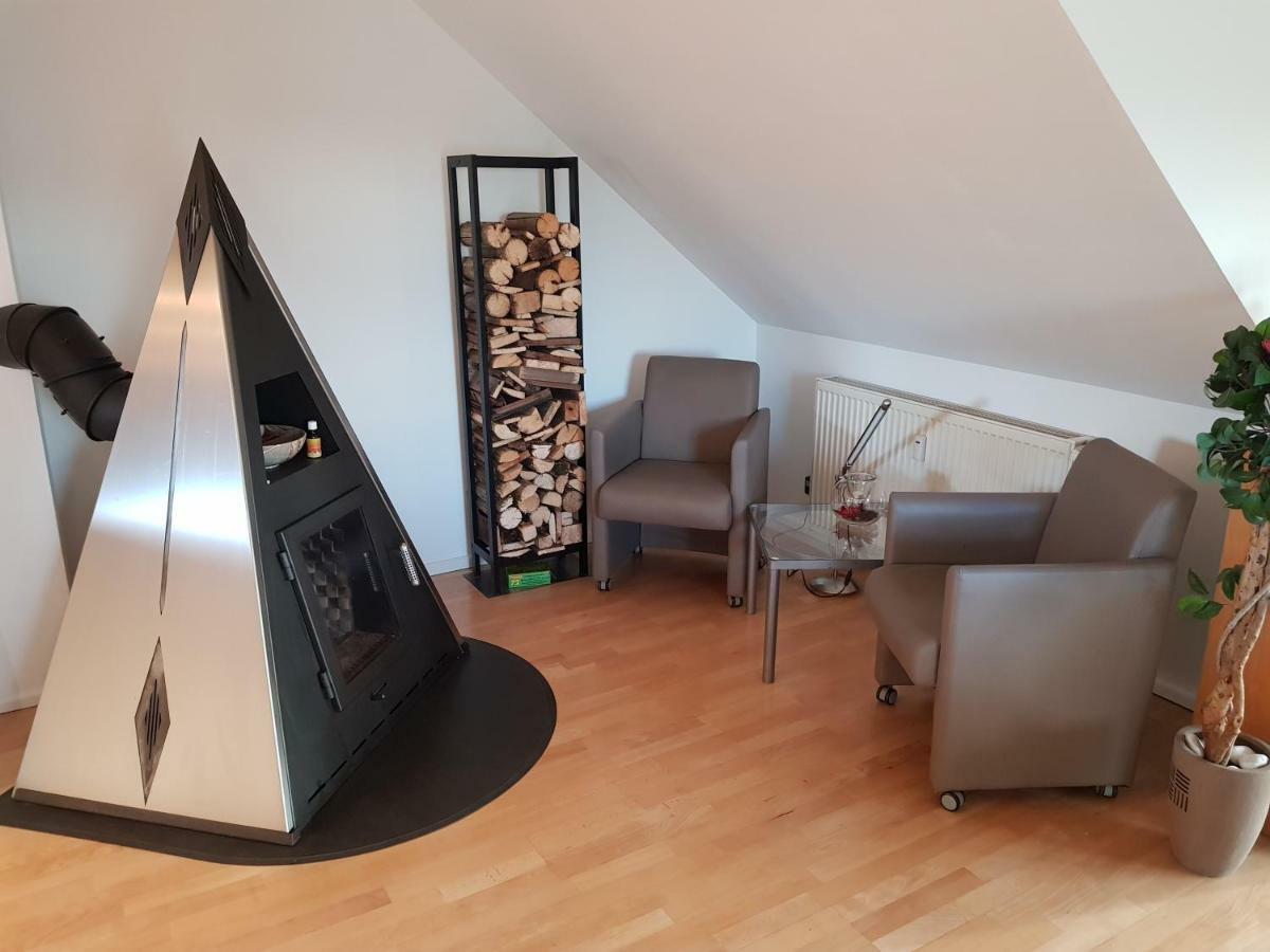 Appartment Doellinger Messe Fraenkisches Seenland 슈바바하 외부 사진